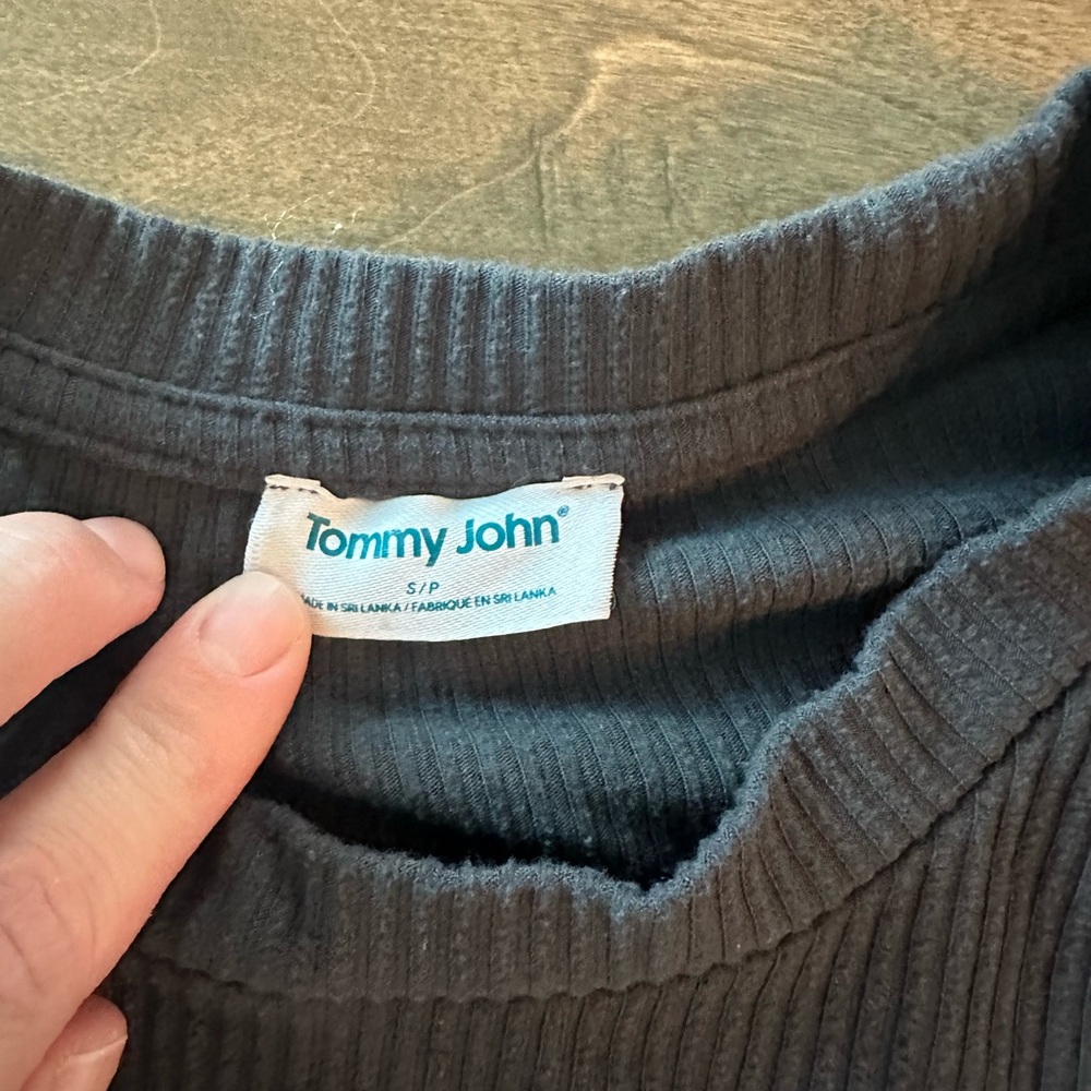 Tommy John Brushed Zen Ribbed Lounge Sweatshirt View 3